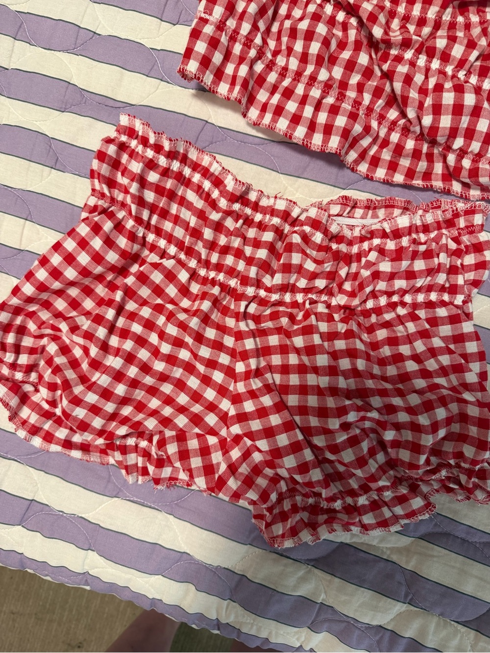 Handmade Red Gingham Ruffle 2 Piece Set 🍓🎀 S - Picture 7 of 11